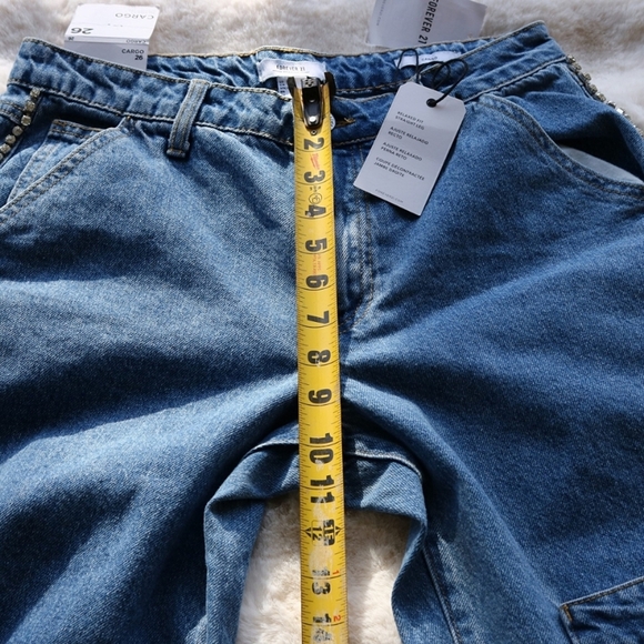 Forever 21 Rhinestones Trim Cargo Baggy Jeans Straight Leg High Rise, Size 26 - Picture 6 of 8